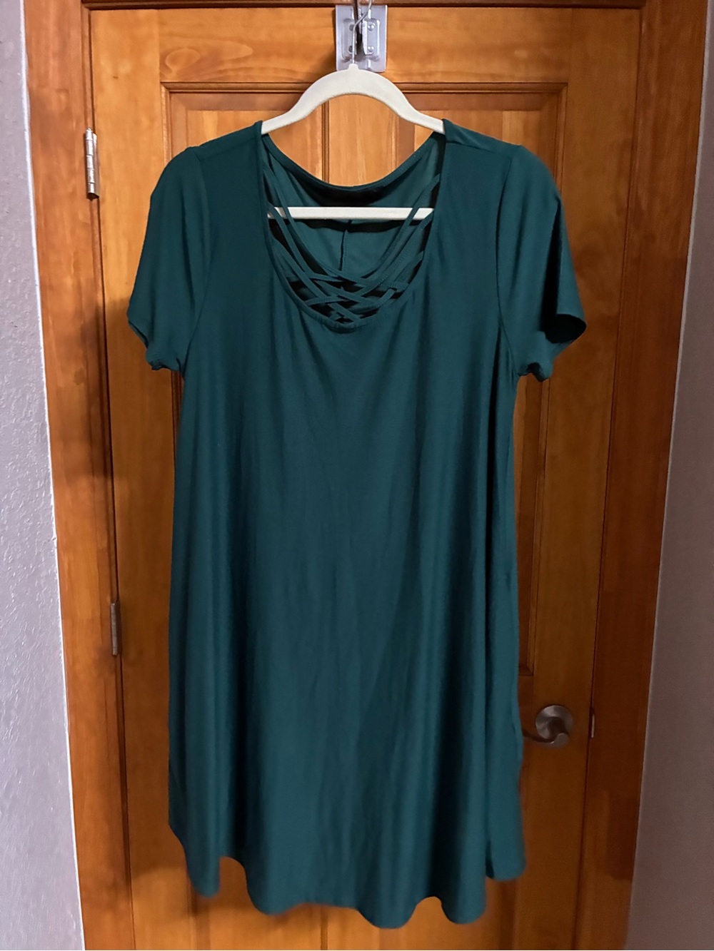 Women's Short Sleeve Emerald Green Dress with Lattice Neck
